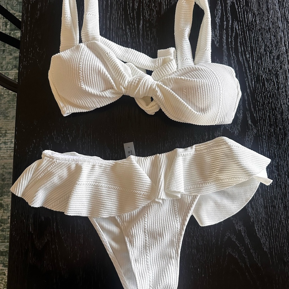 3/$30 ✨ SHEIN White Dainty Bikini